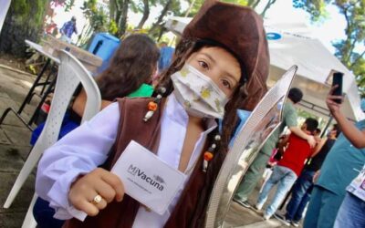 Cerca de 1.000 menores entre los 3 y 11 años se vacunaron contra el Covid-19 en la Plaza de Bolívar’