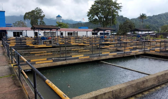 IBAL garantiza suministro de agua potable a sus usuarios