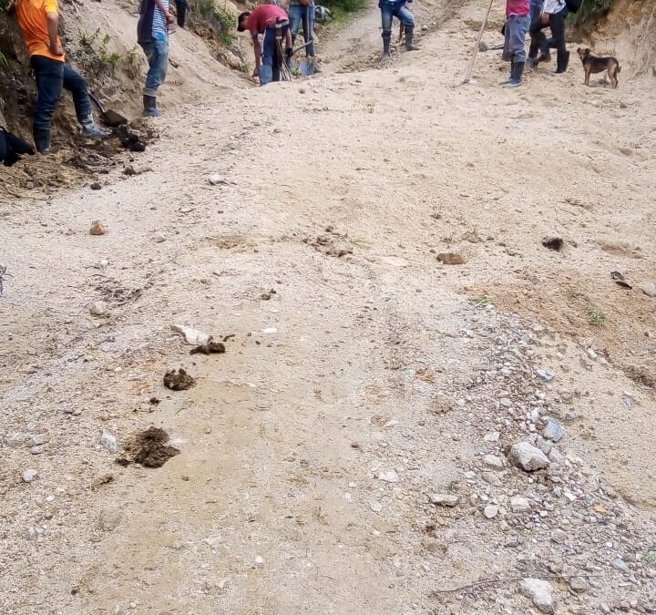 Más de cinco corregimientos reportaron emergencias en sus vías de acceso por lluvias