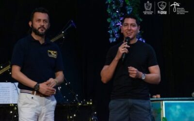 40 presentadores del Tolima fueron formados por el coach de las estrellas, Víctor Cárdenas