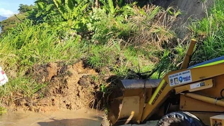 Autoridades atienden emergencias registradas por fuertes lluvias en Ibagué