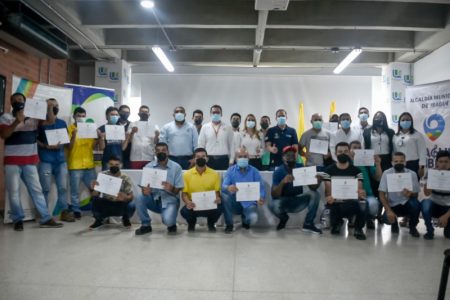 Operarios de Interaseo fueron certificados en competencias laborales