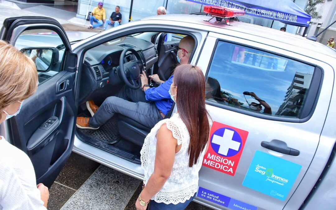 Nuevo vehículo apoyará atención médica en zonas rurales de Casabianca