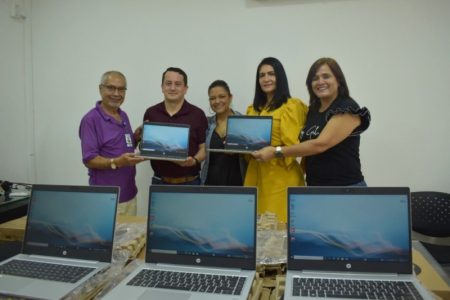 Instituciones educativas de Ibagué recibieron herramientas tecnológicas
