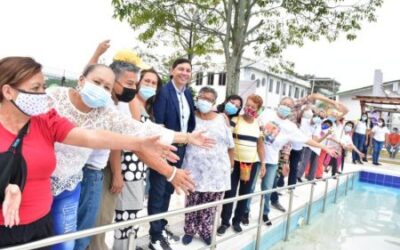Alcaldía puso en funcionamiento la piscina del Centro Integral La Cima