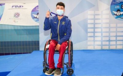 Kevin Moreno, el ibaguereño que se colgó la de plata en serie mundial de para natación en Italia