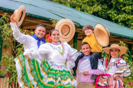 ¡Prográmese! Esta es la agenda general del 48º Festival Folclórico Colombiano