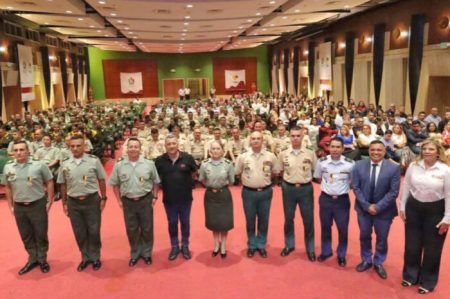 Gobernador del Tolima exaltó a miembros de la Fuerza Pública