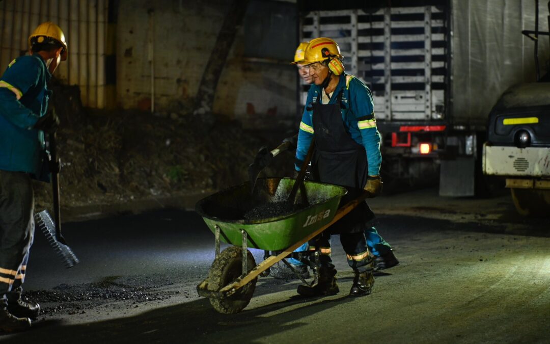 ‘Ambulancia Vial’ avanza en la rehabilitación de la calle 64 entre carreras 8ª y 9ª en Ibagué